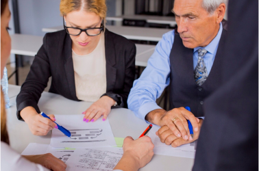 profesionales en el area de derecho entrega de documentos